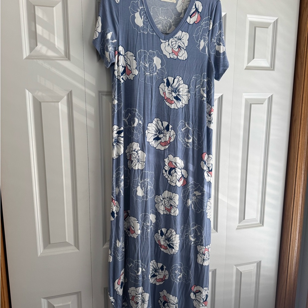 Floral Blue Maxi Dress